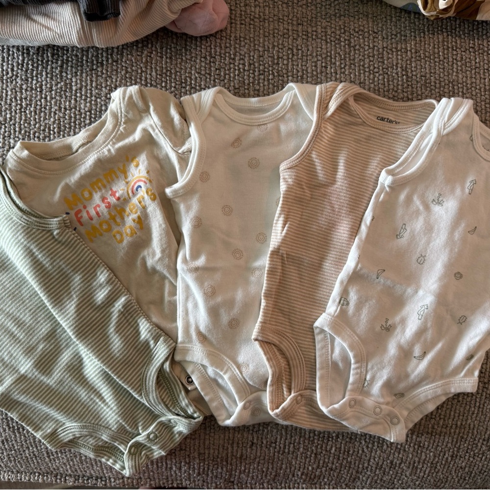 Baby Onesie Set - Neutral Tones